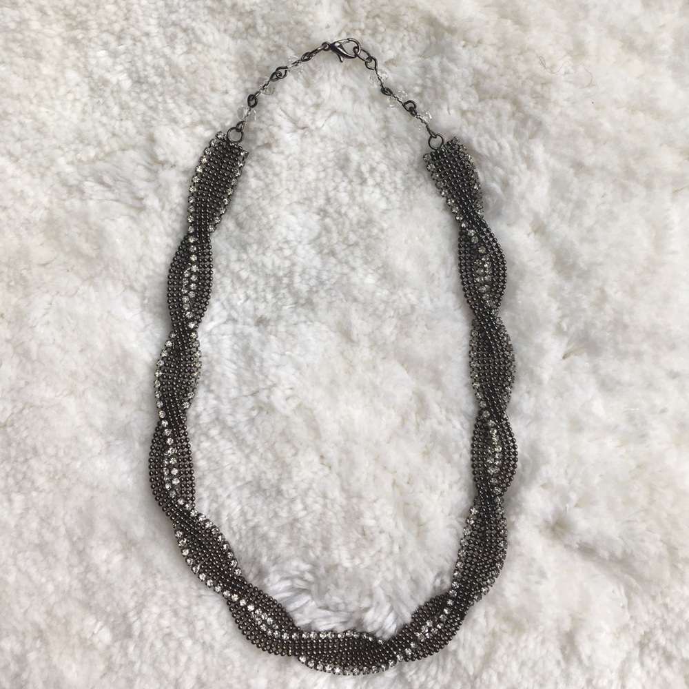 Excellent Condition. Classic Necklace - image 5